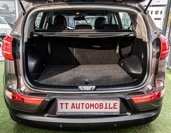 Fahrzeugabbildung Kia Sportage Vision 2WD SHZ|PDC|TEMPOMAT|KLIMA