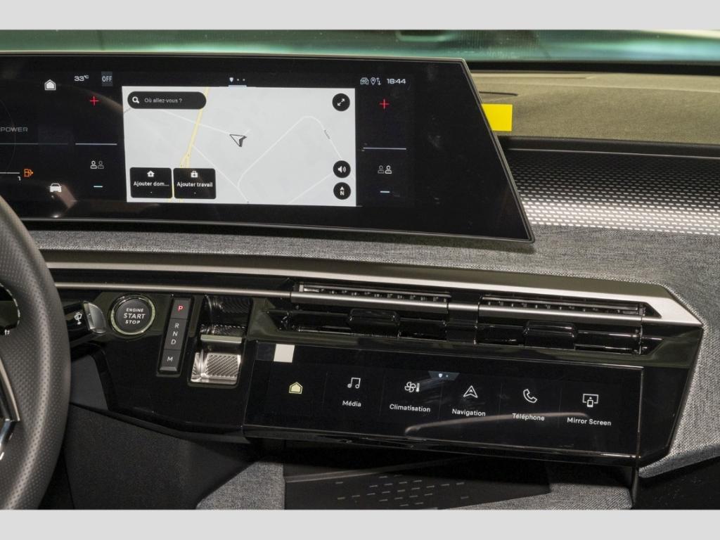 Peugeot 3008 GT  Exclusive 1.2 Mild-Hybrid KlimaSitze