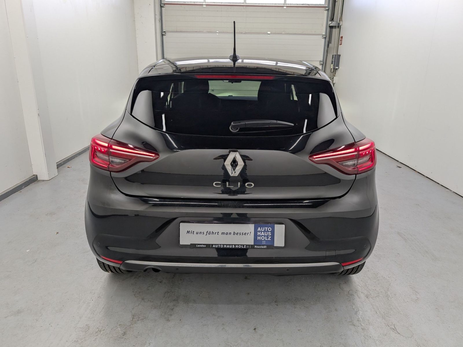 RENAULT Clio TCe 100 Intens Navi SHZ Kamera – Bild 3