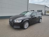 Audi A3 1.8 TFSI attraction quattro Navi SHZ - Audi A3 Gebrauchtwagen in Leipzig
