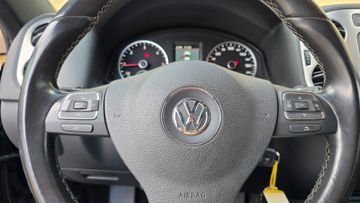 Volkswagen Tiguan - 4