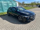Mercedes-Benz A 250 e, AMG Line-Service+Reifen Neu-TÜV 07/27