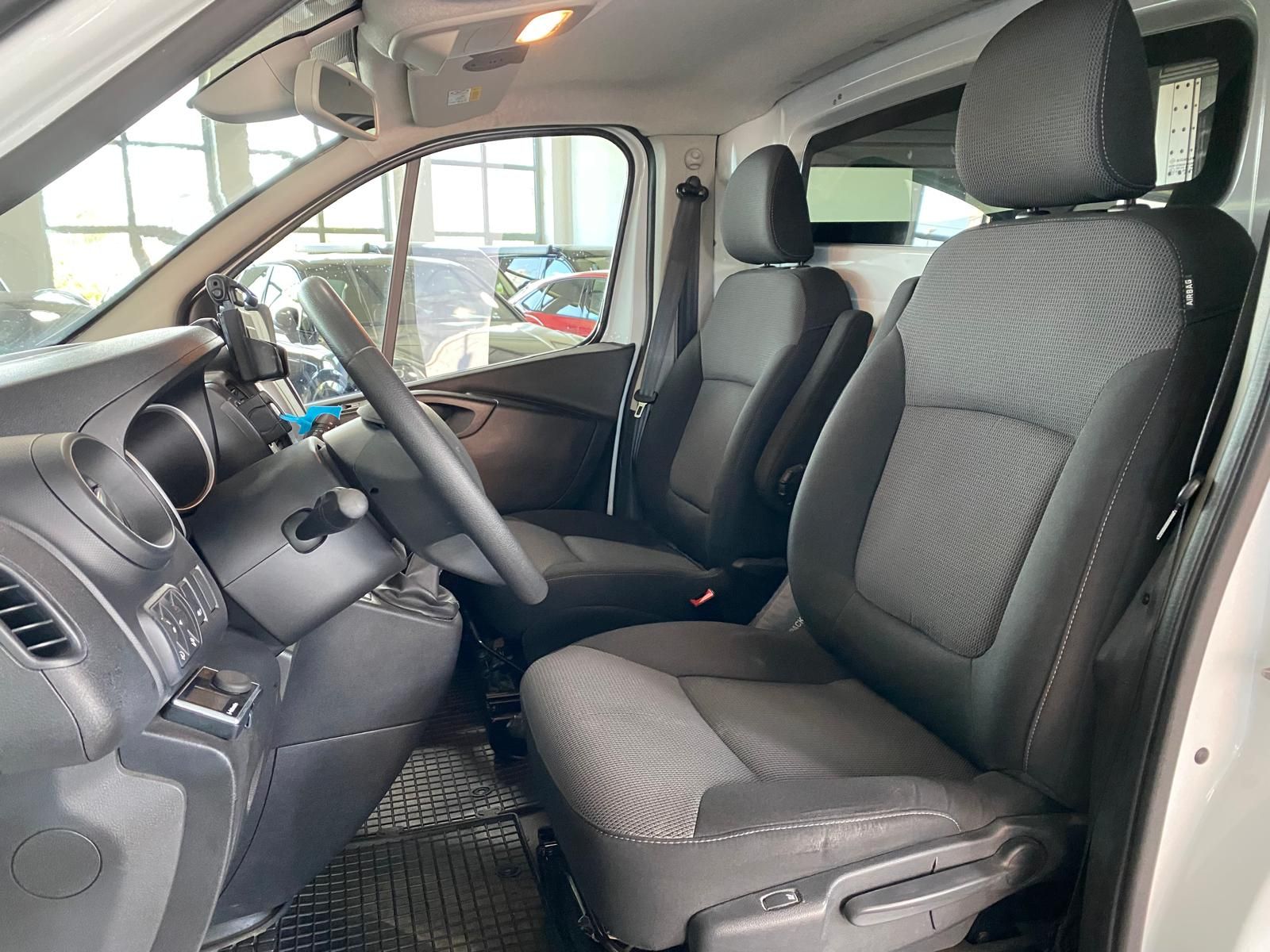 Fahrzeugabbildung Renault Trafic L1H1 2.0 dCi /Navi/Klima/2-Si/BOTT/SH/RFK