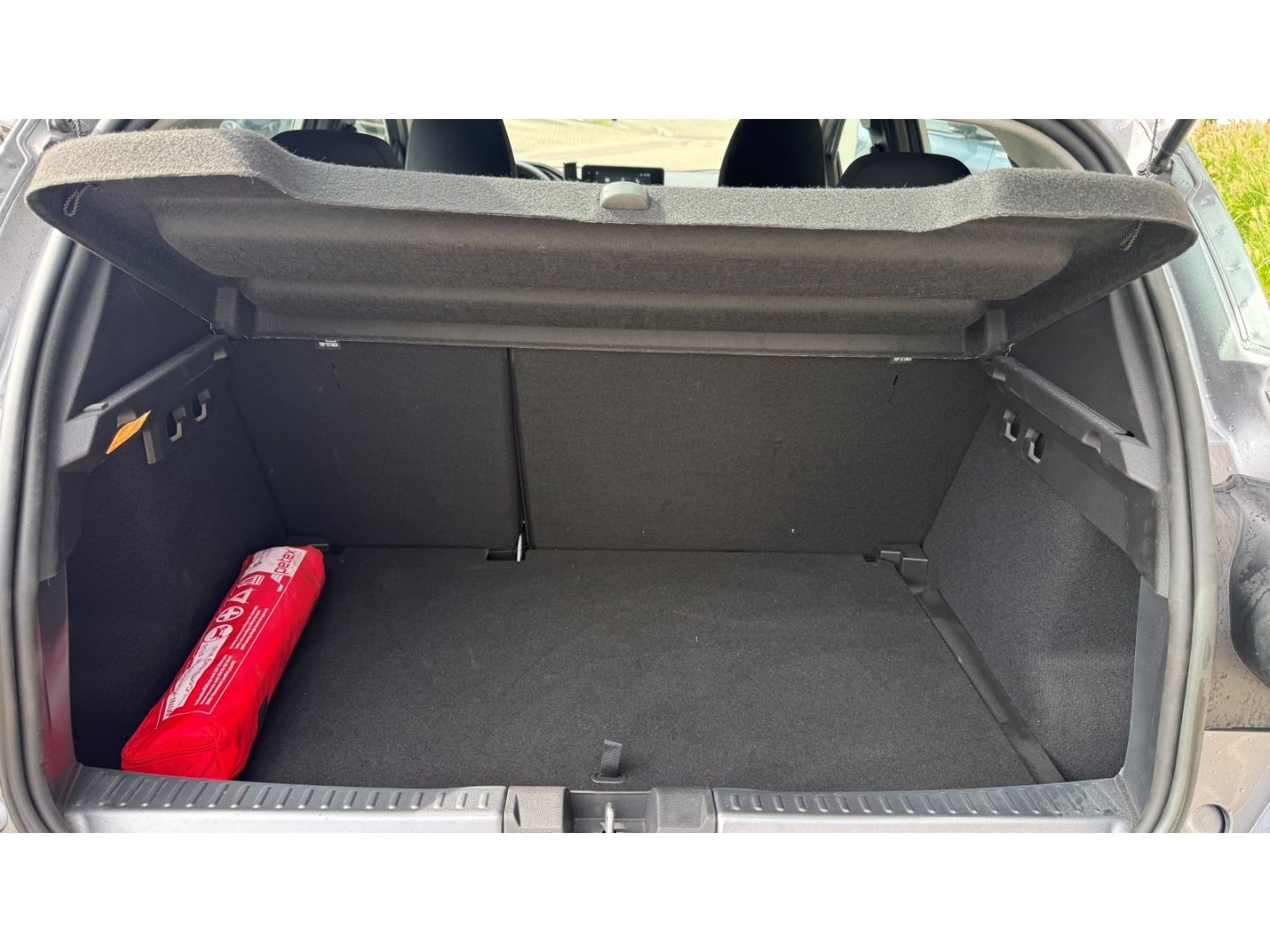 Fahrzeugabbildung Dacia Sandero III Journey LED Klimaautom Fahrerprofil