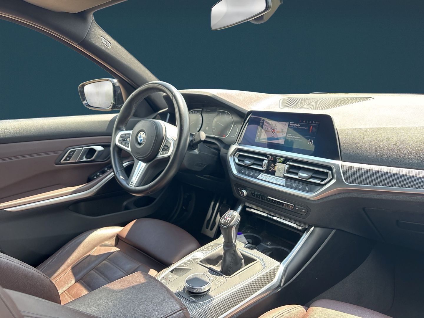 BMW 318 d Limousine M Sport Sportpaket Navi Leder Di foto 9