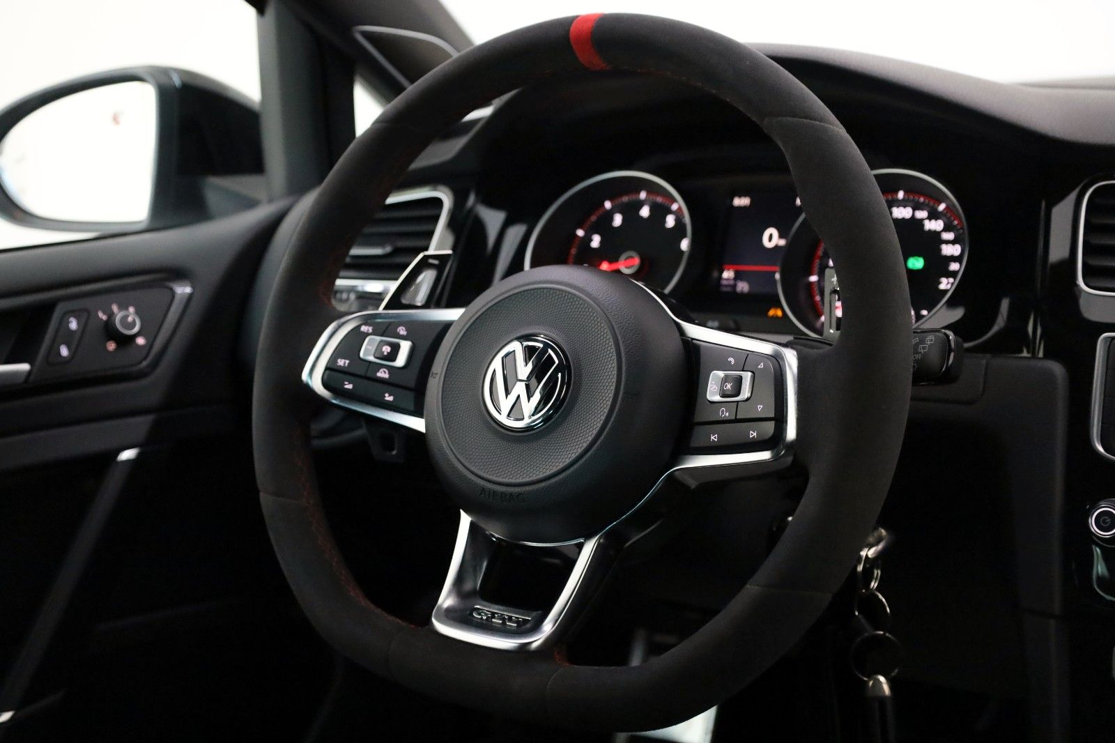 Fahrzeugabbildung Volkswagen Golf VII Lim. GTI Clubsport Leder,Navi,Xenon,SD