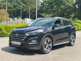 Hyundai Tucson Style 4WD Garantie* Auto.* TÜV Neu* - Hyundai TUCSON in Mönchengladbach