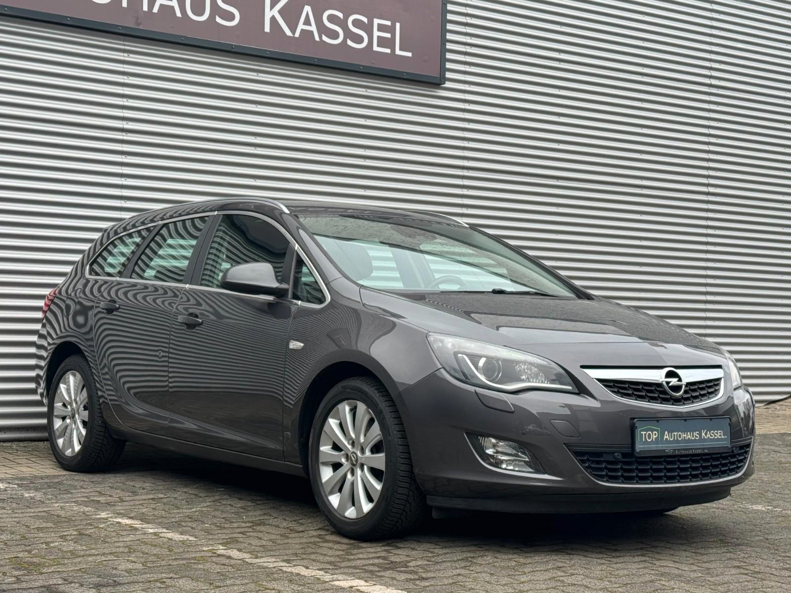 Opel Astra J 1.7 Sports Tourer Inno.*BI-XENON/NAVI/SH