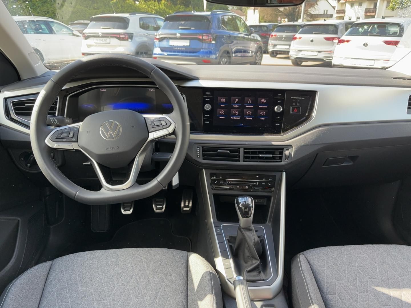 Fahrzeugabbildung Volkswagen Polo MOVE Move,GJR, Navi,LM-Felgen ,Climatronic,