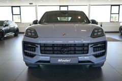 PORSCHE Cayenne GTS Coupe | Leichtbau Sport-Paket Carbon PORSCHE Cayenne GTS Coupe | Leichtbau Sport-Paket Carbon