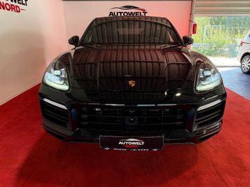 Porsche Cayenne - 8