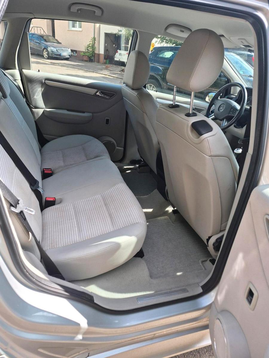 Mercedes-Benz B180 2006 — photo 6