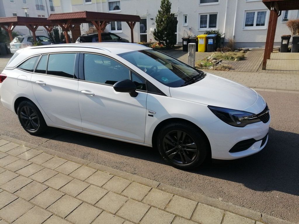 Image of Opel Astra