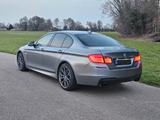 BMW 550i xDrive - MPaket/360º/KeyLess/Dunkelgrau - BMW 550 aus 2012