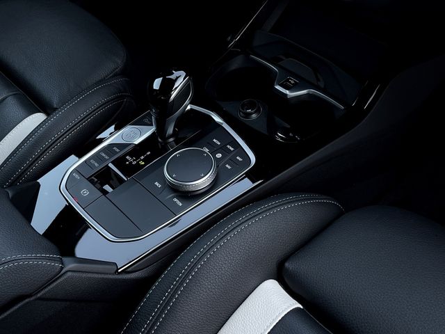 Foto Nummer 9: BMW 220i