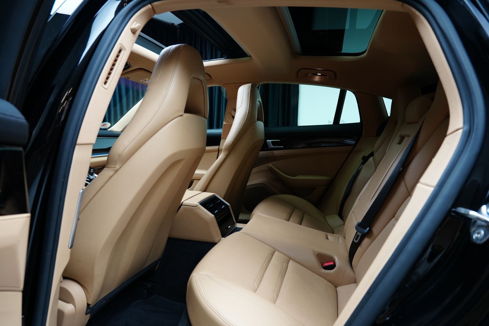 Porsche Panamera 4 E-Hybrid PDLS+*Pano*360°*SoftClose foto 17