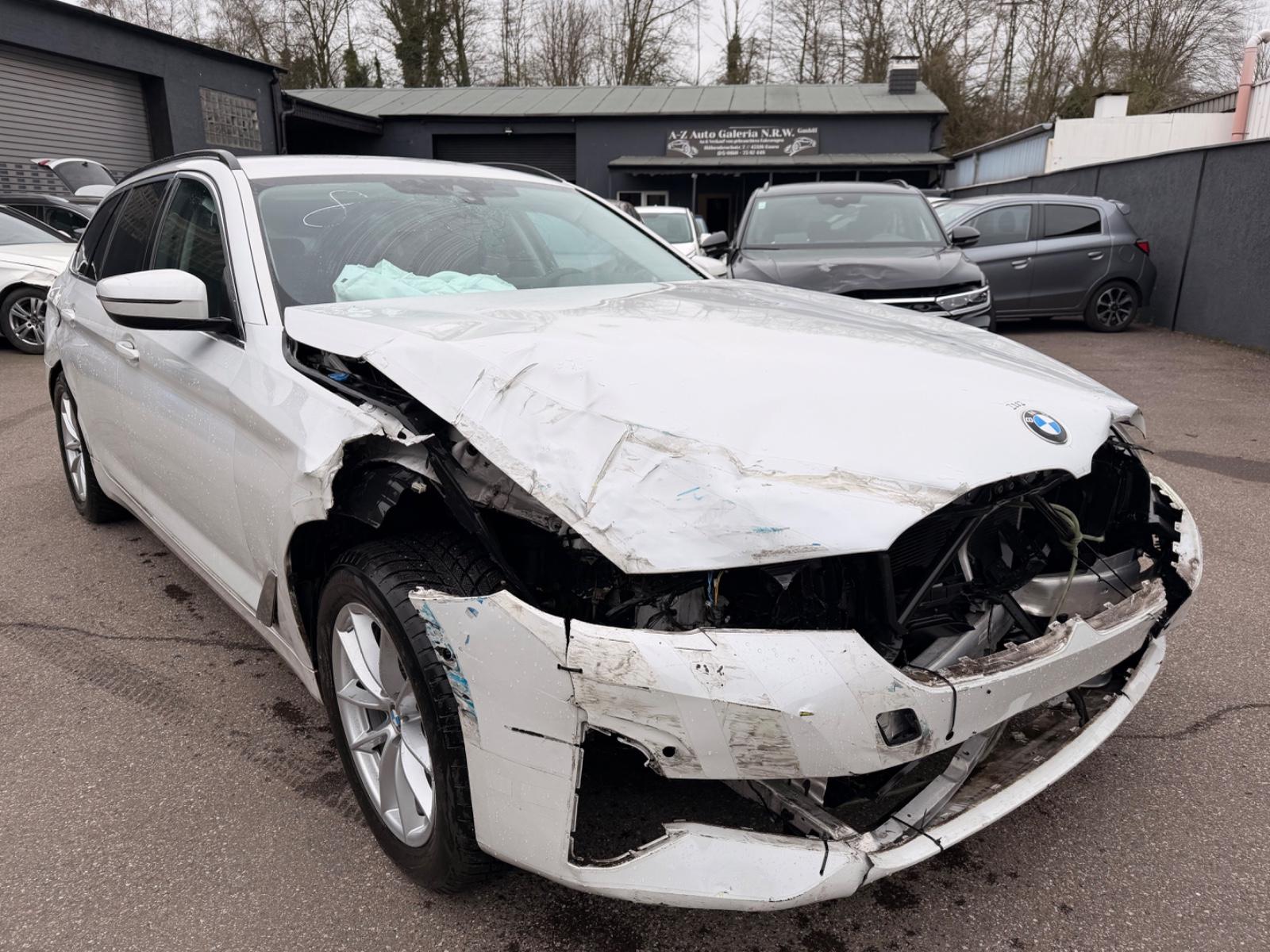 BMW 520d Touring Steptronic FACELIFT LEDER LED