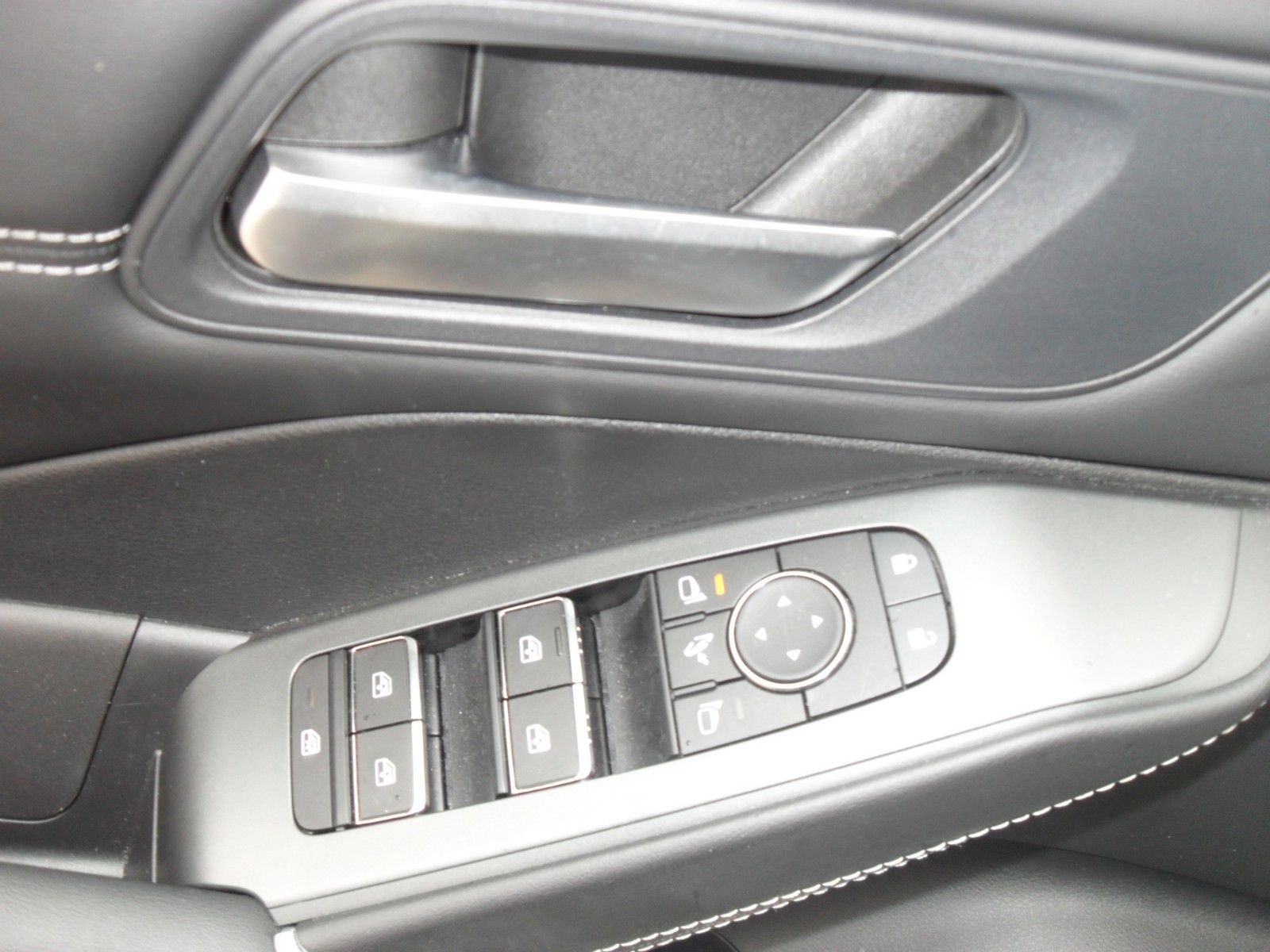 Fahrzeugabbildung Nissan Qashqai N-Connecta