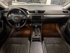 SKODA Superb Combi 2.0 TDI Style/ACC/PANO/AHK/CAM/8-FA