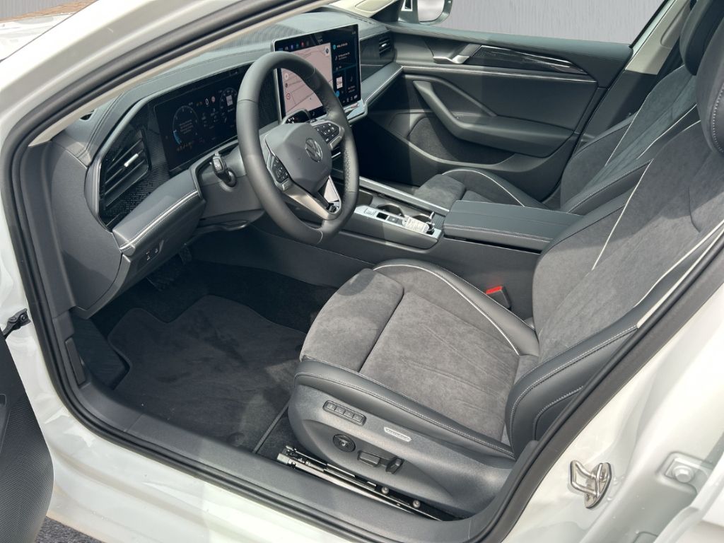 Volkswagen Passat Variant - Bild 13