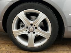 MERCEDES-BENZ E 250 Coupe/ NUR 39.tKM / GARANTIE / 1.H /