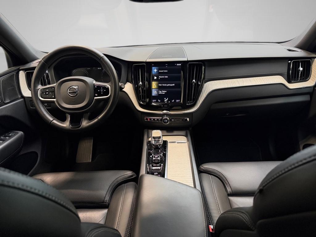 Volvo XC 60 B5 AWD INSCRIPTION SHZ LHZ NAVI KAMERA LED