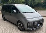 Hyundai STARIA 2.2 CRDi Sign. 7-Sitzer TÜV/Service Neu - Hyundai STARIA von privat