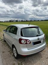 Volkswagen Golf Plus 1.6 FSI Comfortline - VW Golf Plus Gebrauchtwagen in München