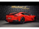 Ferrari 812 Superfast 6.5 V12 - ROSSO CORSA - Ferrari 812: Sportwagen