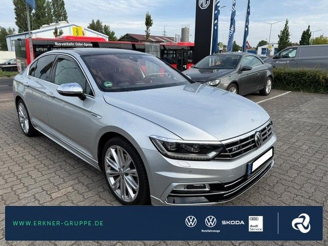 Volkswagen Passat Lim. 2.0TSI DSG