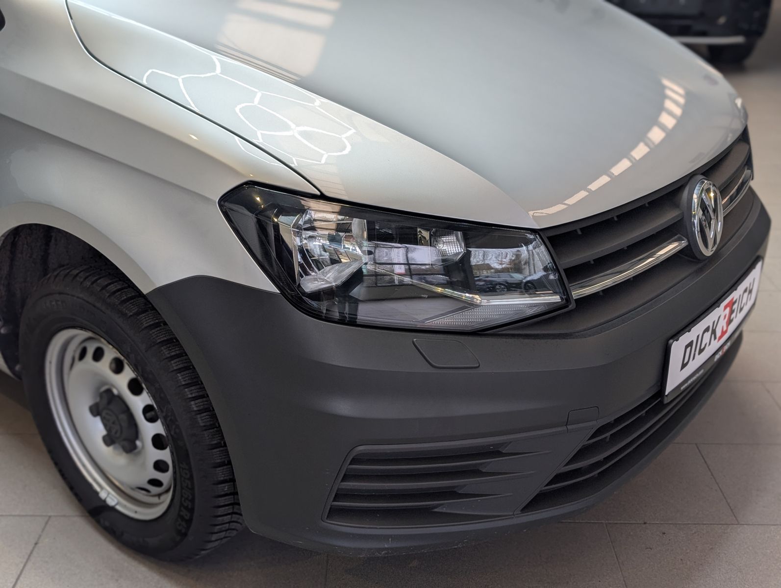 Fahrzeugabbildung Volkswagen Caddy 1.0 TSI BMT Klima Sitzheiz PDC 5-Sitz Temp