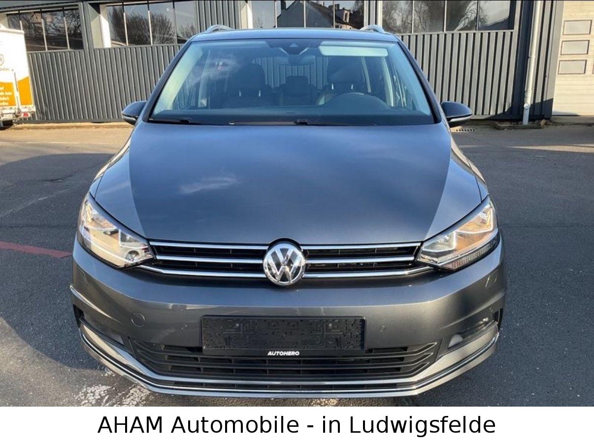 Volkswagen Touran IQ.DRIVE|7SITZER|STANDHEIZUNG|AHK|ACC|TWA