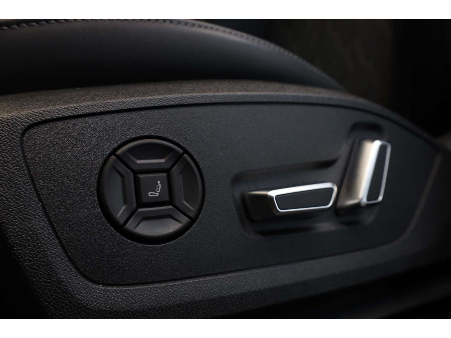 Audi S6 e-tron - Bild 25