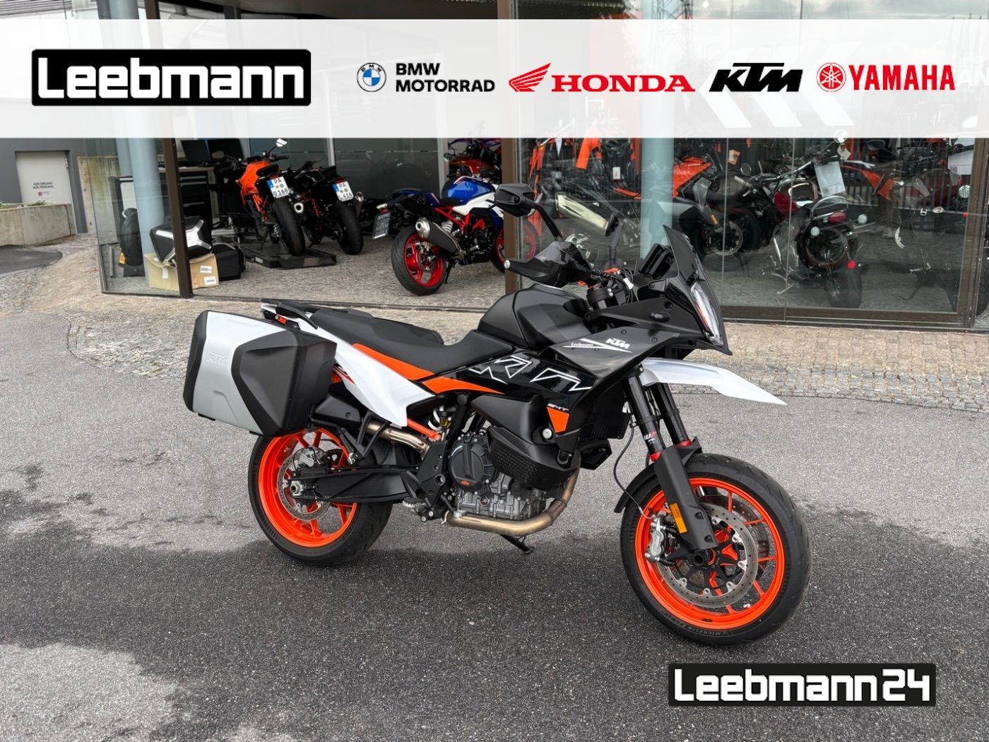 Fahrzeugabbildung KTM 890 SMT Modell 2023 Quickshifter, 2x Koffer