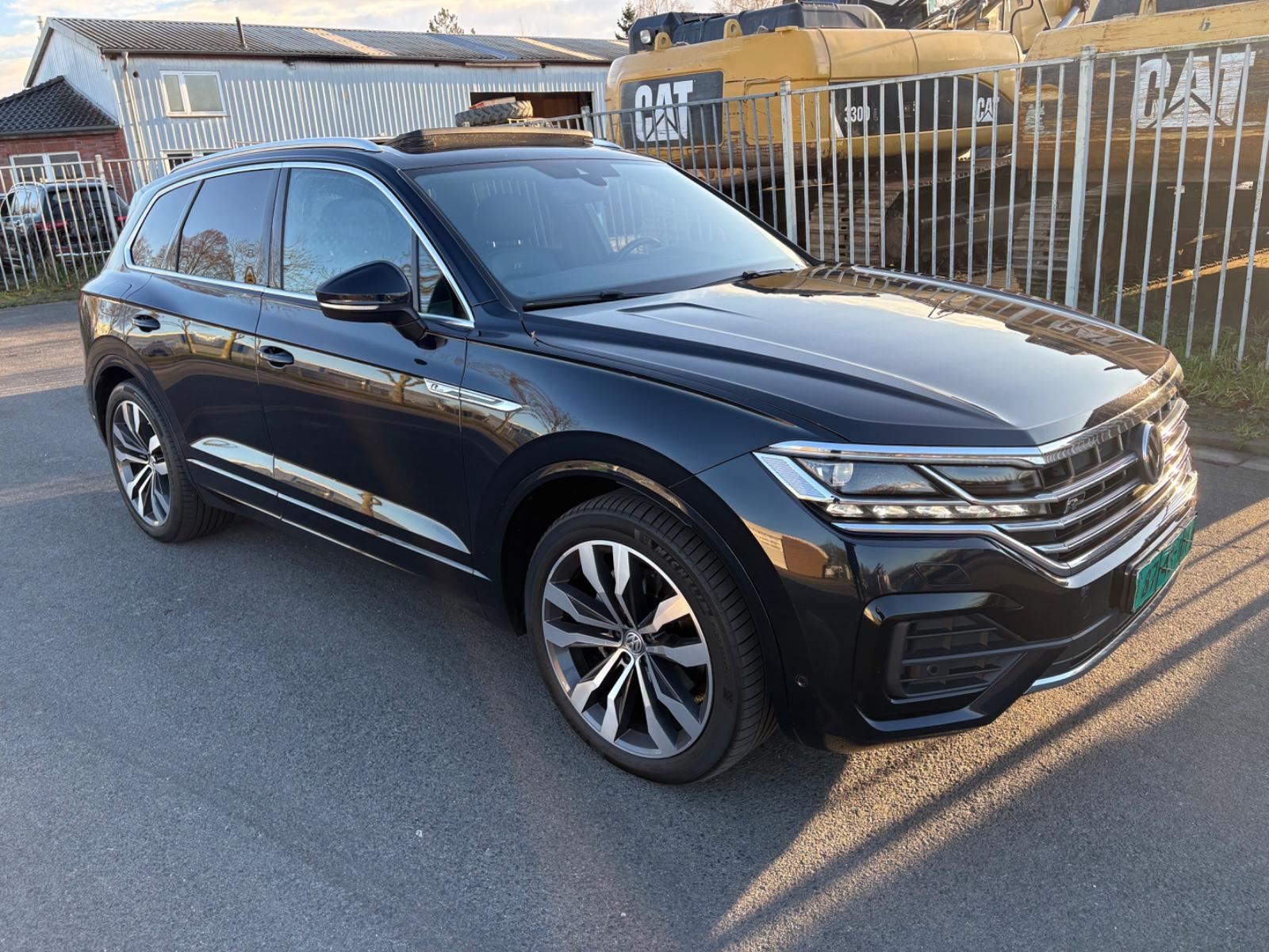 Volkswagen Touareg 3.0 V6 R-Line Pano HUD LUFT Matrix Top