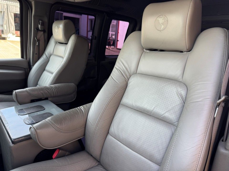 Fahrzeugabbildung Chevrolet Express Chevy Van Explorer Ltd. ALLRAD Stabitrac