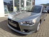 Mitsubishi Lancer Sportback - Mitsubishi Lancer Sport mit Benzin-Antrieb