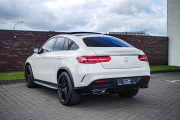 صورة 9 لـ 2015 Mercedes-BENZ GLE