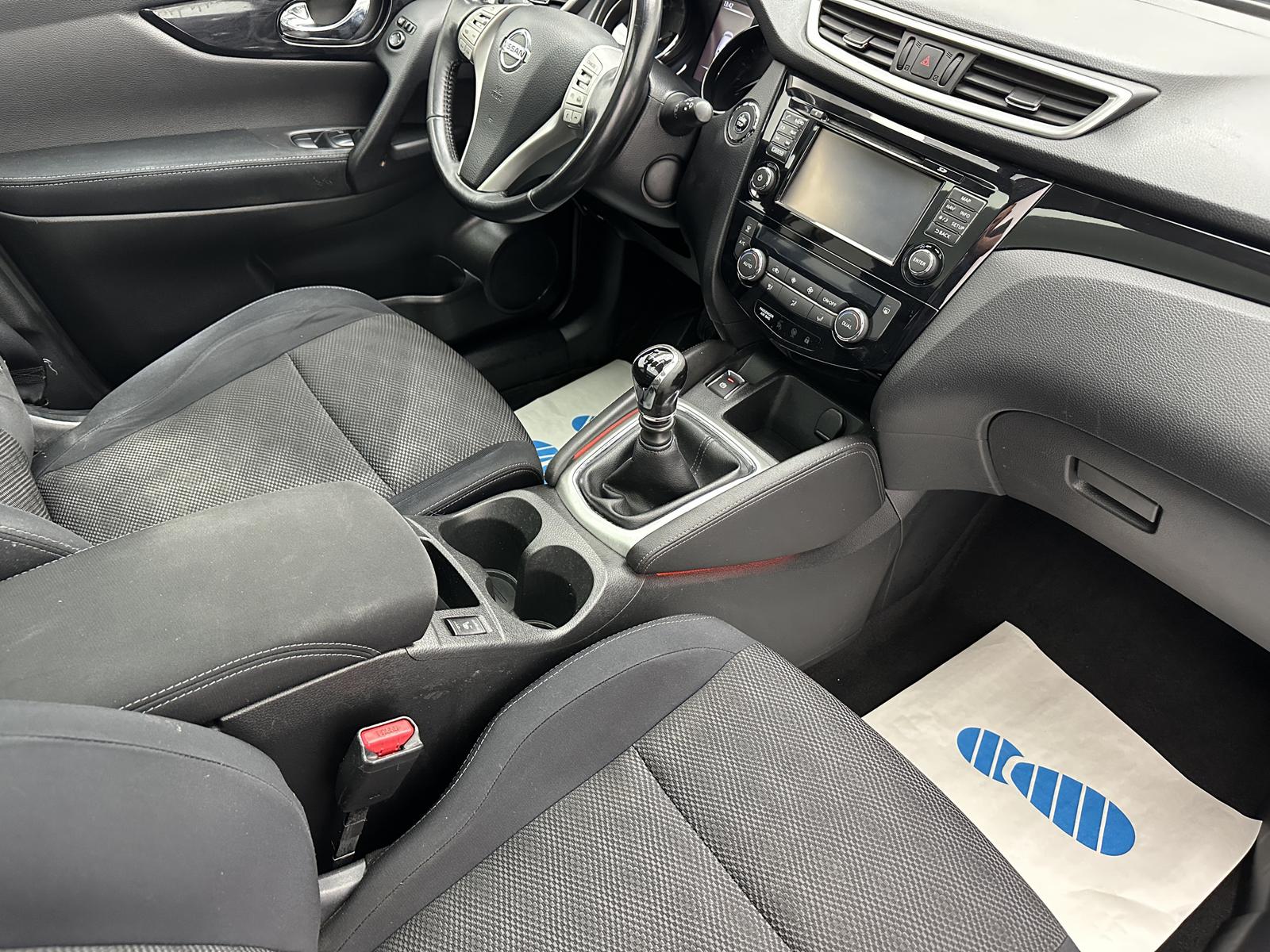 Nissan Qashqai Visia "PANO-NAVI-CAM-MULTI-SITZH"