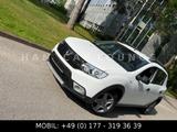 Dacia Sandero II Stepway Celebration*AUTOMATIK*NAVI*PD - Dacia Sandero in Nürnberg