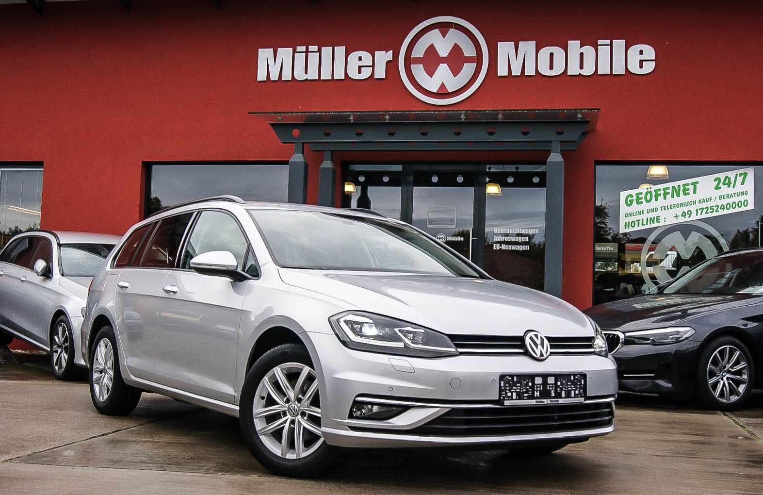 Fahrzeugabbildung Volkswagen Golf VII Variant Comfortline LED ACC SIHZG 1HAND