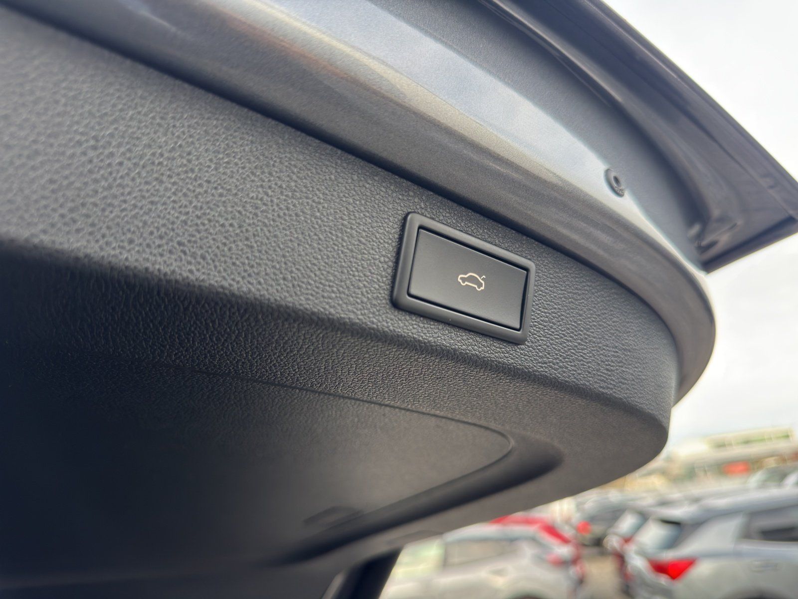 Fahrzeugabbildung SKODA Kodiaq 2.0 TDI Sportline 4x4/AHK/ACC/KAMERA/