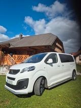 Peugeot Traveller BlueHDi 180 S&S EAT8 Allure L2 Allure  - weiße Peugeot Traveller