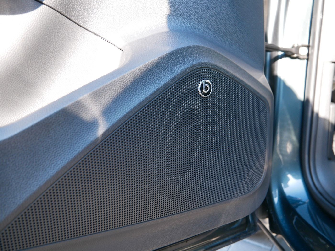 Fahrzeugabbildung SEAT Ateca 2.0 TDI Xperience AHK DSG Kamera ACC LED