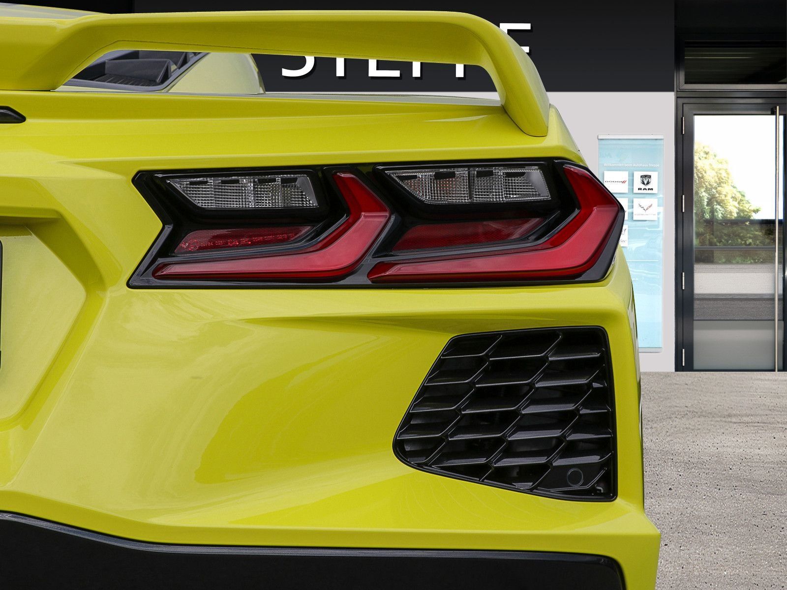 Corvette C8 Stingray Coupe 6,2 V8 3LT Europamodell STEPPE