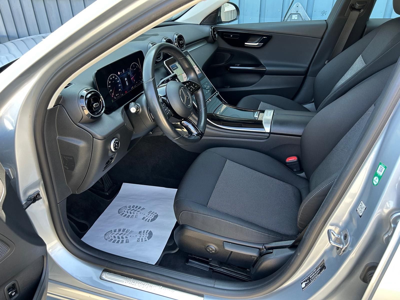 Fahrzeugabbildung Mercedes-Benz C 200 d Avantgarde°1.Hand°AHK°LED°Kamera°Navi°