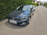 Volkswagen Passat Variant 2.0 TDI SCR DSG Trendline Var... - VW Passat Variant Gebrauchtwagen in Stuttgart