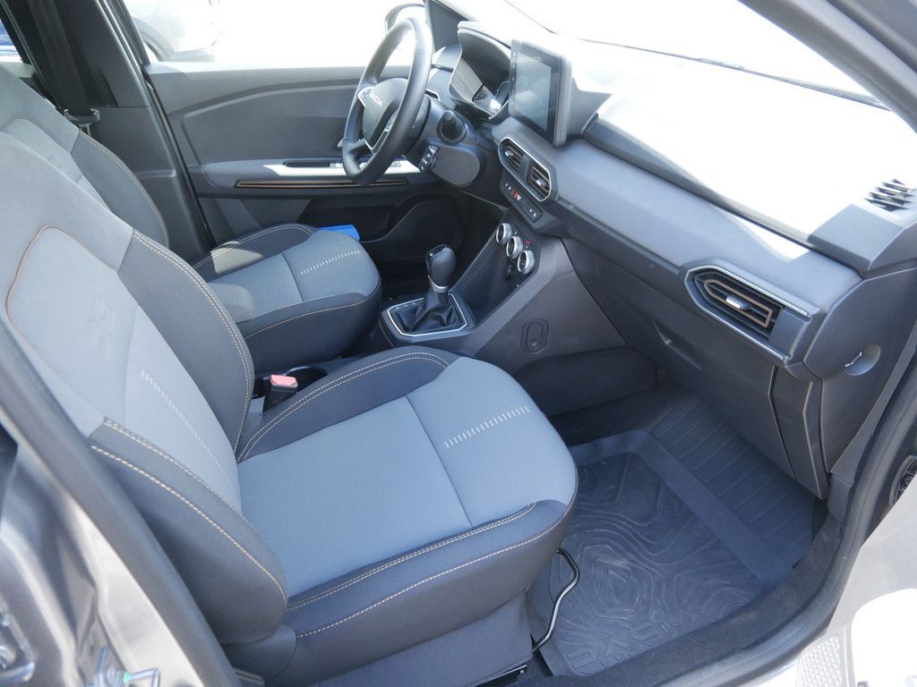 Fahrzeugabbildung Dacia Jogger Extreme HYBRID 140