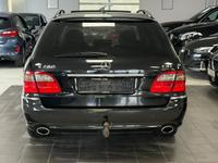 Mercedes-Benz E 280CDI/ T-Modell/8Fach/AHK/Tempo./Leder/HK