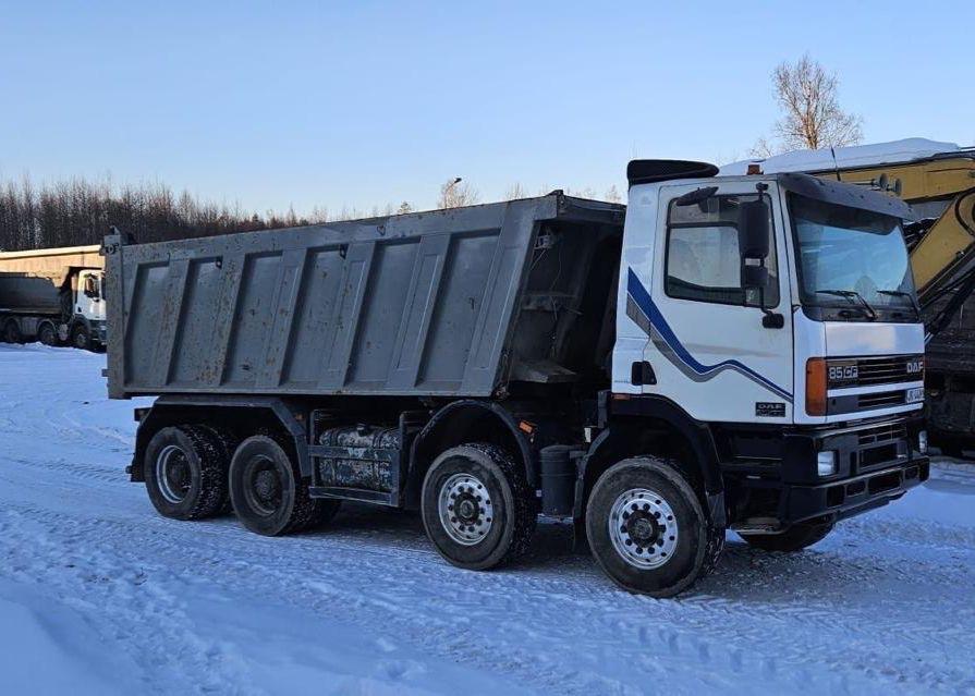 DAF CF85.430 8x4 manual tipper